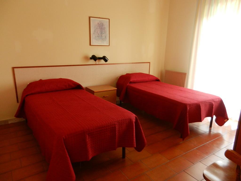 Villa Collina Giardini Naxos Pokoj fotografie