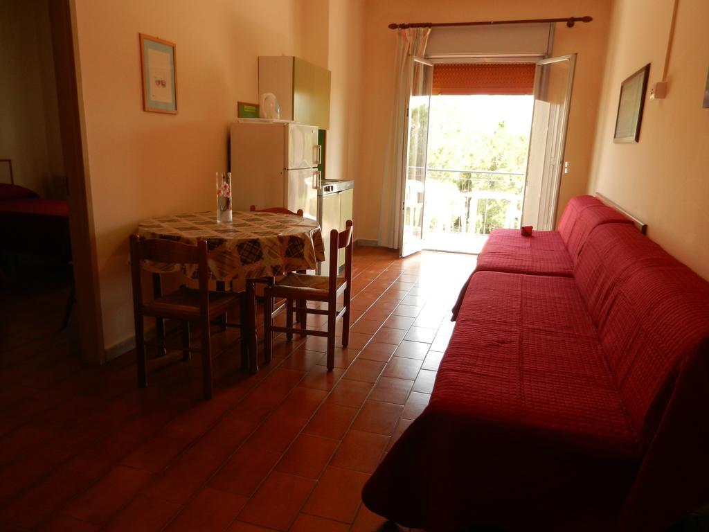 Villa Collina Giardini Naxos Pokoj fotografie