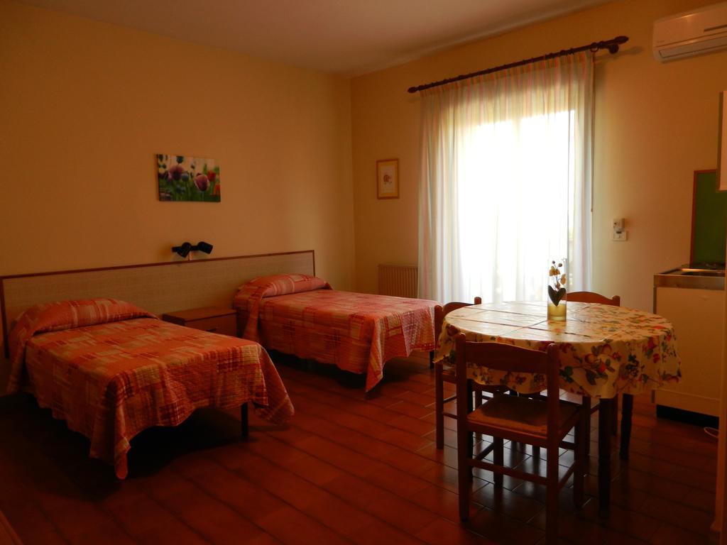 Villa Collina Giardini Naxos Pokoj fotografie