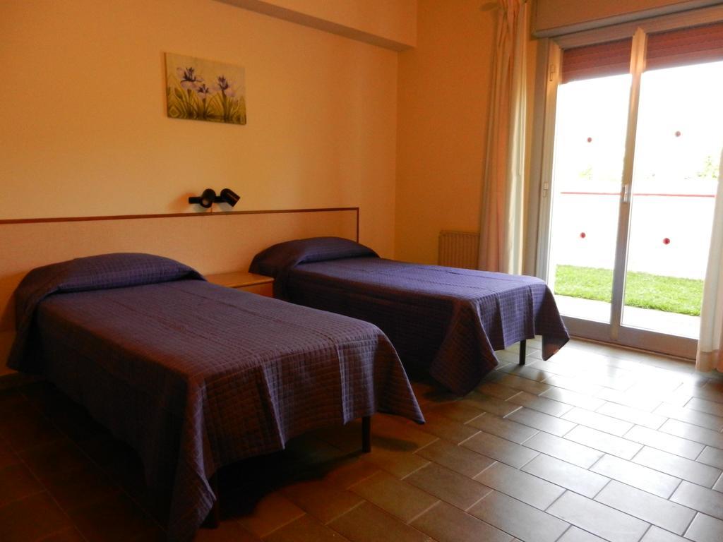Villa Collina Giardini Naxos Pokoj fotografie
