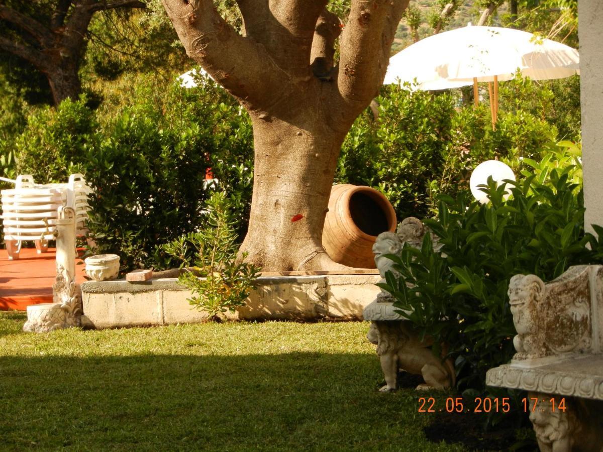 Villa Collina Giardini Naxos Exteriér fotografie